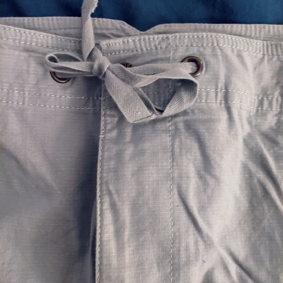 LLBean Gray/Blue Cargo Skirt Size 18 - Picture 3 of 4